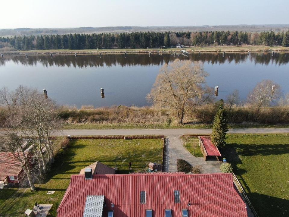 Ruhige Direkt Am Nord-ostsee-kanal * Breiholz